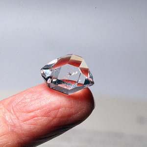하키마 다이아몬드 더블 포인트 - 10ctCrystal Fantasy