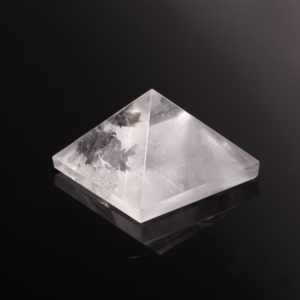 백수정피라미드 -  3.3cmCrystal Fantasy