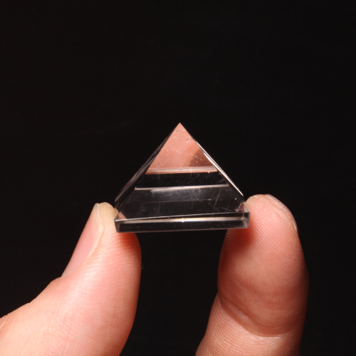 백수정피라미드 - 1.8cmCrystal Fantasy